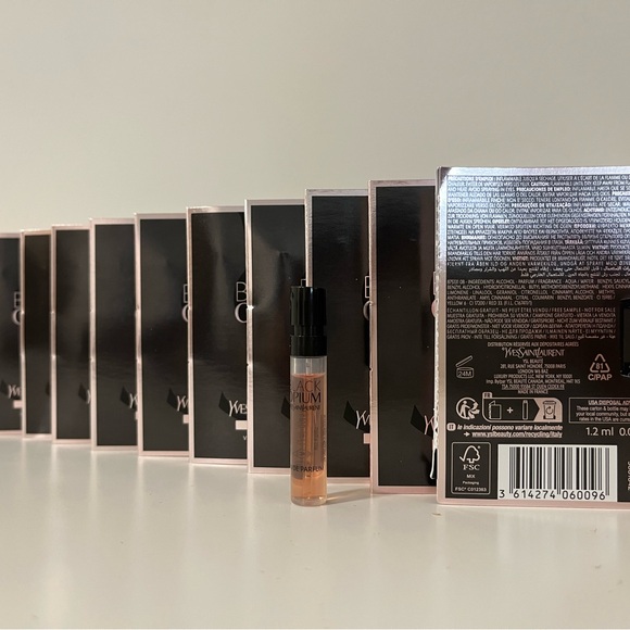 Yves Saint Laurent Black Opium Sample Lot - Picture 2 of 2